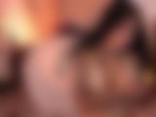 Live cam show with Vicky - French on Camsoda | colombia