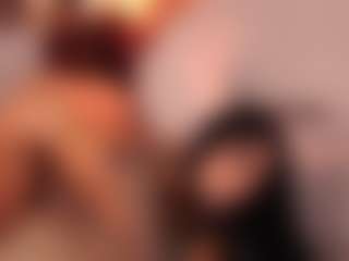Live cam show with Vicky - White Lovense on x69.live | colombia