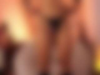 Vicky's Live Sex Cam Show