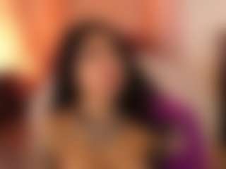 Live cam show with Vicky - Brown Eyes on Mixed Magazine Live