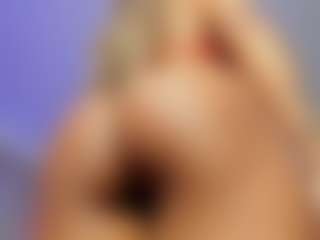 Live cam show with adeline - Joi on thefappeningchat.com