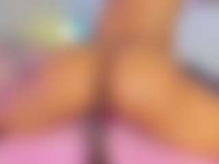Live cam show with adeline - Squirt White on Camsoda | colombia