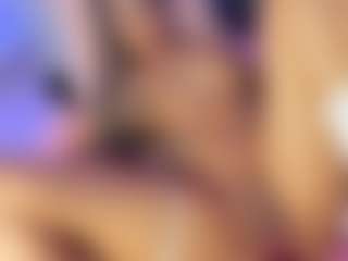 Live cam show with adeline - Glasses on sexytreat.net