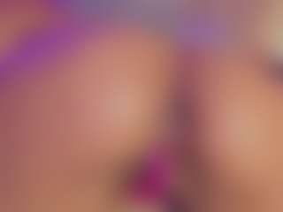 Live-Cam-Show mit adeline - Cute auf Camsoda