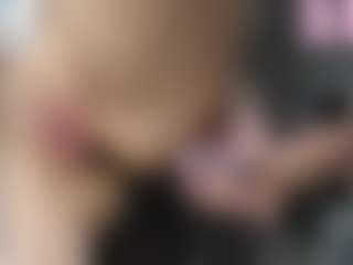 Live cam show with Ivanova - Brown Eyes on livesuperchat.net
