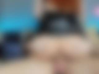 Live cam show with Ivanova - Blowjob on livesuperchat.net