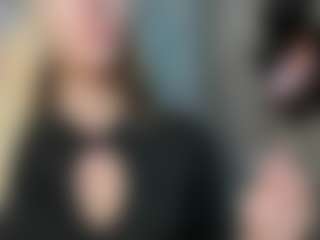 Live cam show with Ivanova - Spank on friskycurves.com