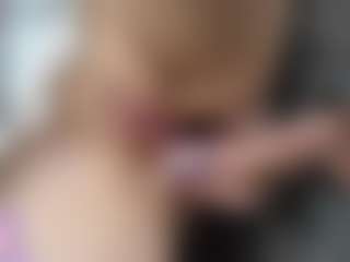 Live cam show with Ivanova - Teen (18+) on Uber Horny