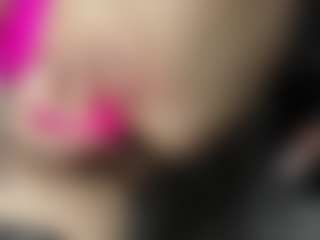 Live cam show with Ivanova - Spank on liverealitysex.com