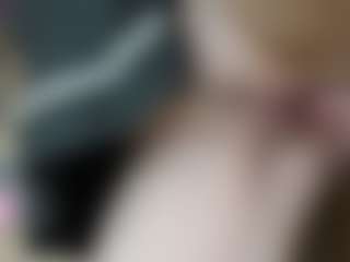 Live cam show with Ivanova - Small Tits on CamwithHer