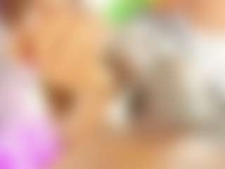 EmmaEbony's Live Sex Cam Show