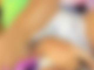 EmmaEbony's Live Sex Cam Show