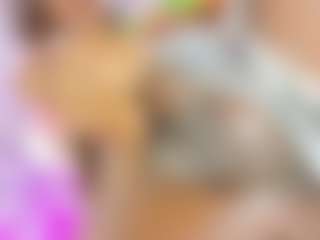 EmmaEbony's Live Sex Cam Show