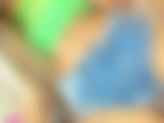 EmmaEbony's Live Sex Cam Show