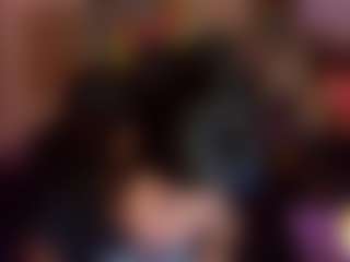 Live cam show with kat - Thin on CamClone