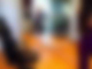 Mileysin1111's Live Sex Cam Show