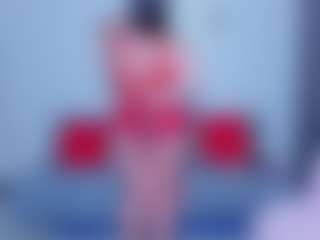 Live cam show with BubbleEmma - Curvy on TeamSkeetLive