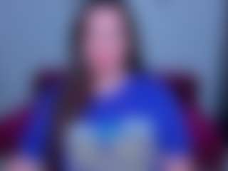 BubbleEmma MILF webcam performer live streaming