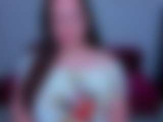 Live cam show with BubbleEmma - Thick on Camsoda Late Night