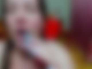 Live cam show with BubbleEmma - Hairy Pussy on Mixed Magazine Live
