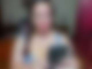 Live cam show with BubbleEmma - Brown Hair on Soda Cam