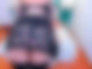 Live cam show with BubbleEmma - Bikini on CamClone