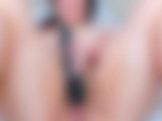 Live cam show with BubbleEmma - Blue Eyes on Milfs Live