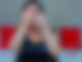 Live cam show with BubbleEmma - Brown Hair MILF on Camsoda