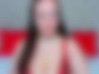 BubbleEmma MILF webcam performer live streaming