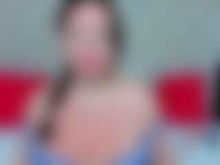 Live cam show with BubbleEmma - Lush on Camming Site