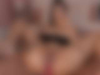 Live cam show with cherry-thompson - Petite Young Adult on fapnchat