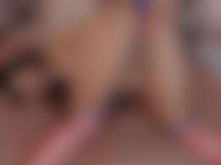 Live cam show with cherry-thompson - Bedroom on Camsoda