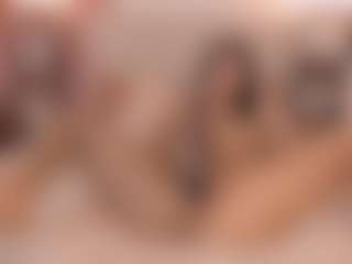 Live cam show with cherry-thompson - Strip on SpankPalCams