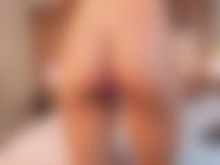 cherry-thompson's Live Sex Cam Show