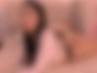 Live cam show with cherry-thompson - Bedroom on Dolls Live