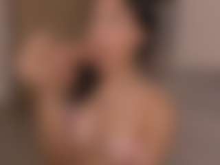 Live cam show with cherry-thompson - Latina Petite on Nude Live Now