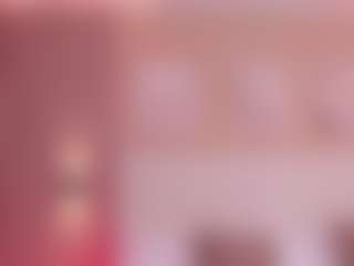 Live cam show with Jessy-Evanss - Skinny on Mixed Magazine Live