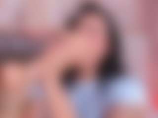 Live cam show with Jessy-Evanss - Muscle on Dolls Live