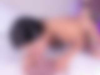 Live cam show with Jessy-Evanss - Erotic Dance on TeamSkeetLive