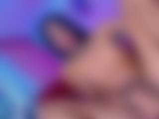Live cam show with KaylaaSex - Brown Eyes on Camversity