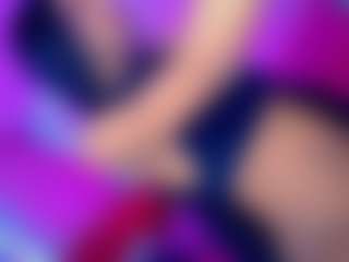 Show live cam dengan KaylaaSex - Tease di Camsoda