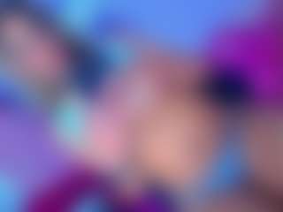 Live cam show with KaylaaSex - Average on Soda Cam
