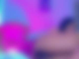 Live cam show with KaylaaSex - Average on Milf Play
