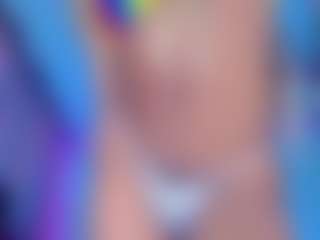 Live cam show with KaylaaSex - Black Hair on Camsoda