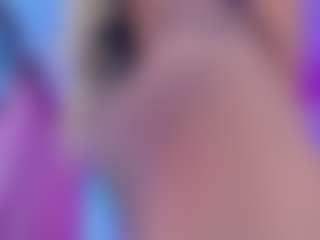 Live cam show with KaylaaSex - Brown Eyes on CamwithHer