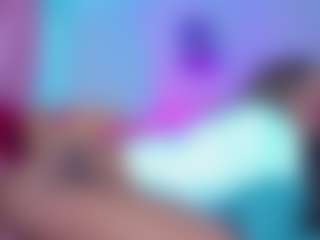 Live cam show with KaylaaSex - Black Hair on Gym Cam Girls