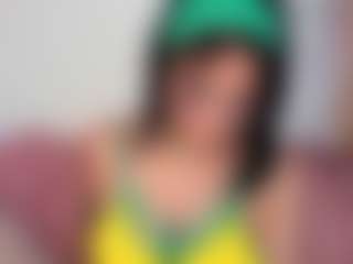 Live cam show with KittyNicolle - Small Tits on Mixed Magazine Live