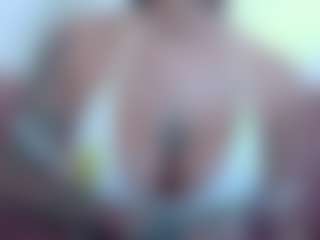 Live cam show with KittyNicolle - Amateur on livesuperchat.net