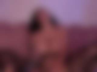 Live cam show with KittyNicolle - Teen (18+) on CamClone