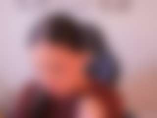 Live cam show with AliceHarperX - Living Room on Mixed Magazine Live
